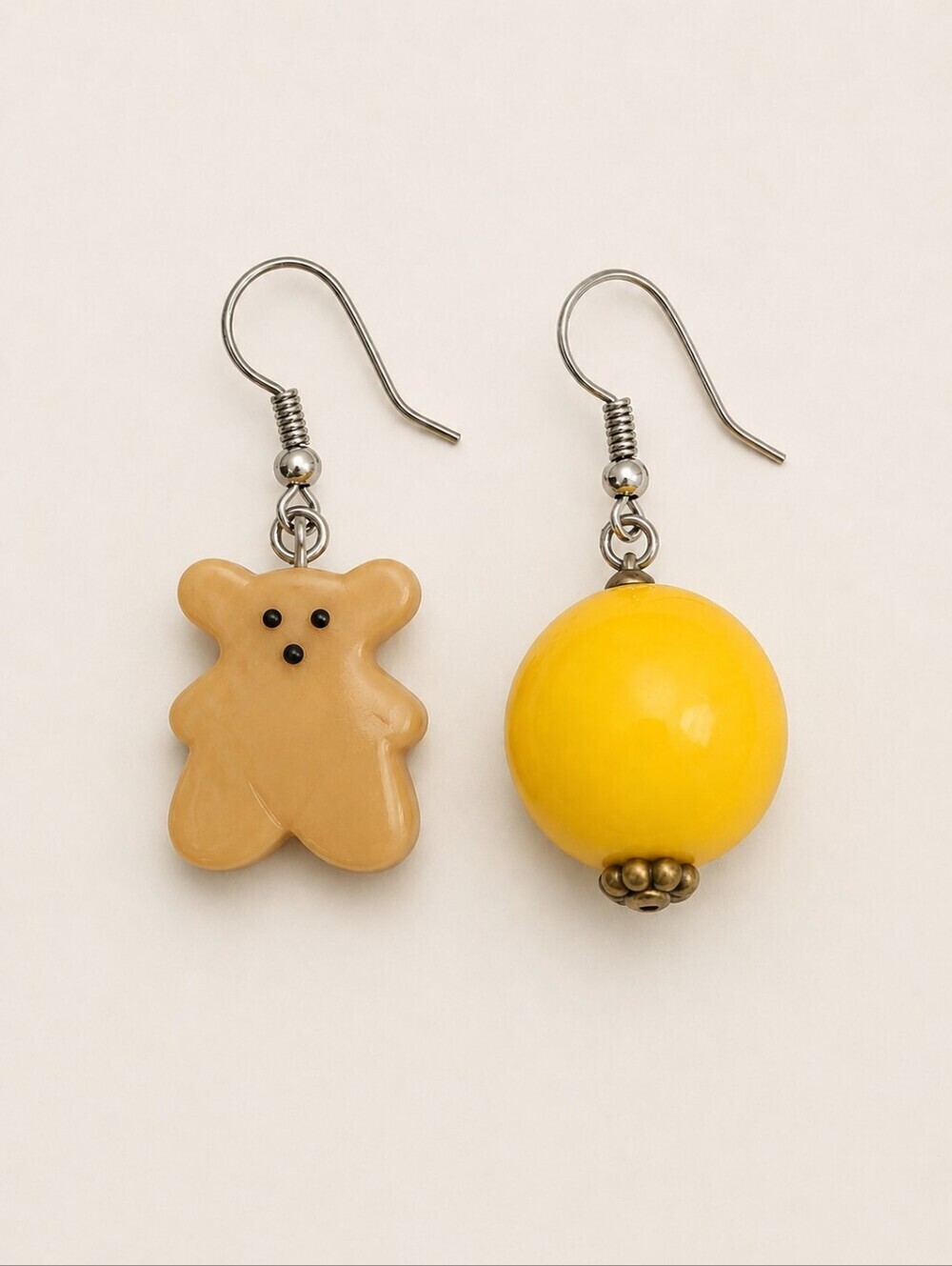 VTG Mismatched Yellow Gumball Teddy Bear Kidcore Dangle Hook Earrings